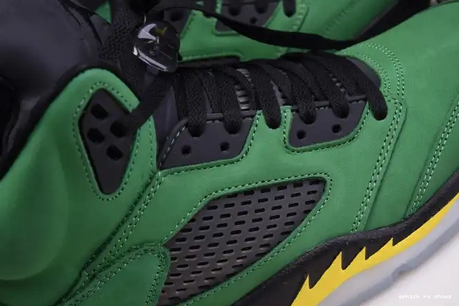 Rep 5 Jordan CK6631-307 Oregon Ducks SE Air 0408